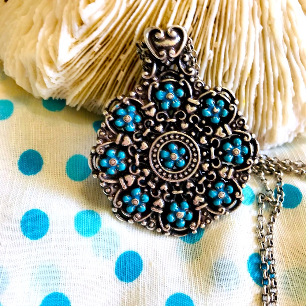 ON SALE!! Brighton blue & Silver Necklace With Box